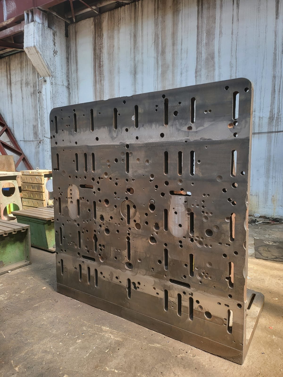 Angle tables 3000 × 2000 and 2000 × 2000 mm