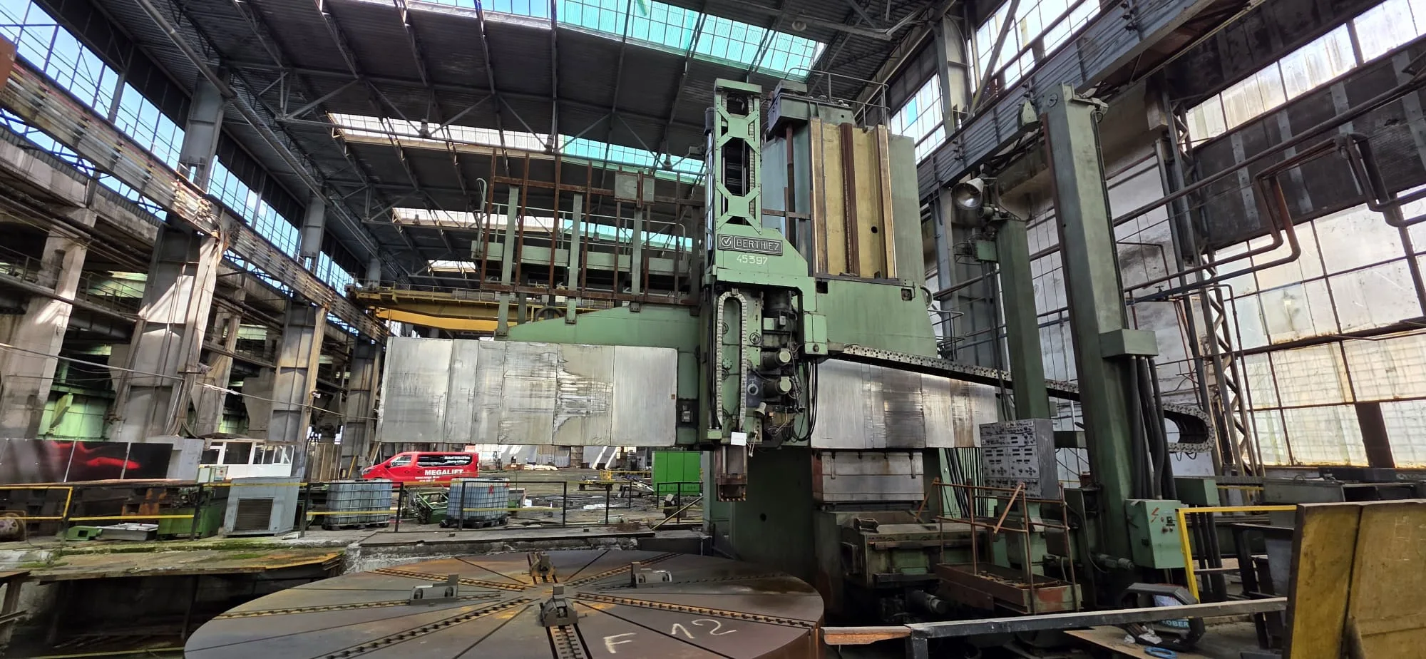 Single column vertical turning lathe BERTHIEZ TM500 SP