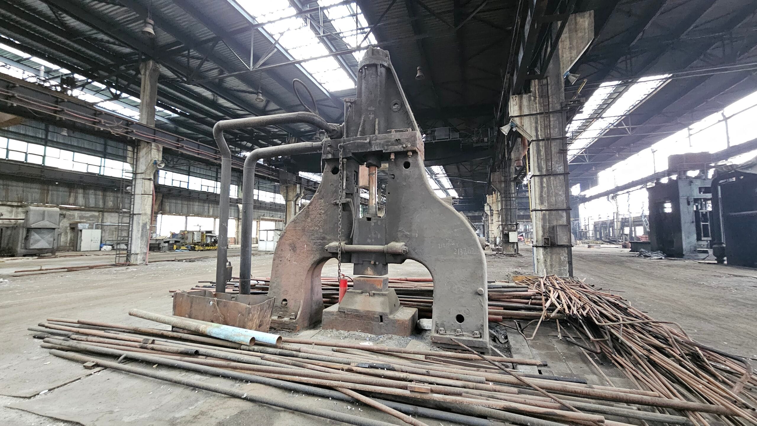 Free forging hammer CFL 2000 — 2 t