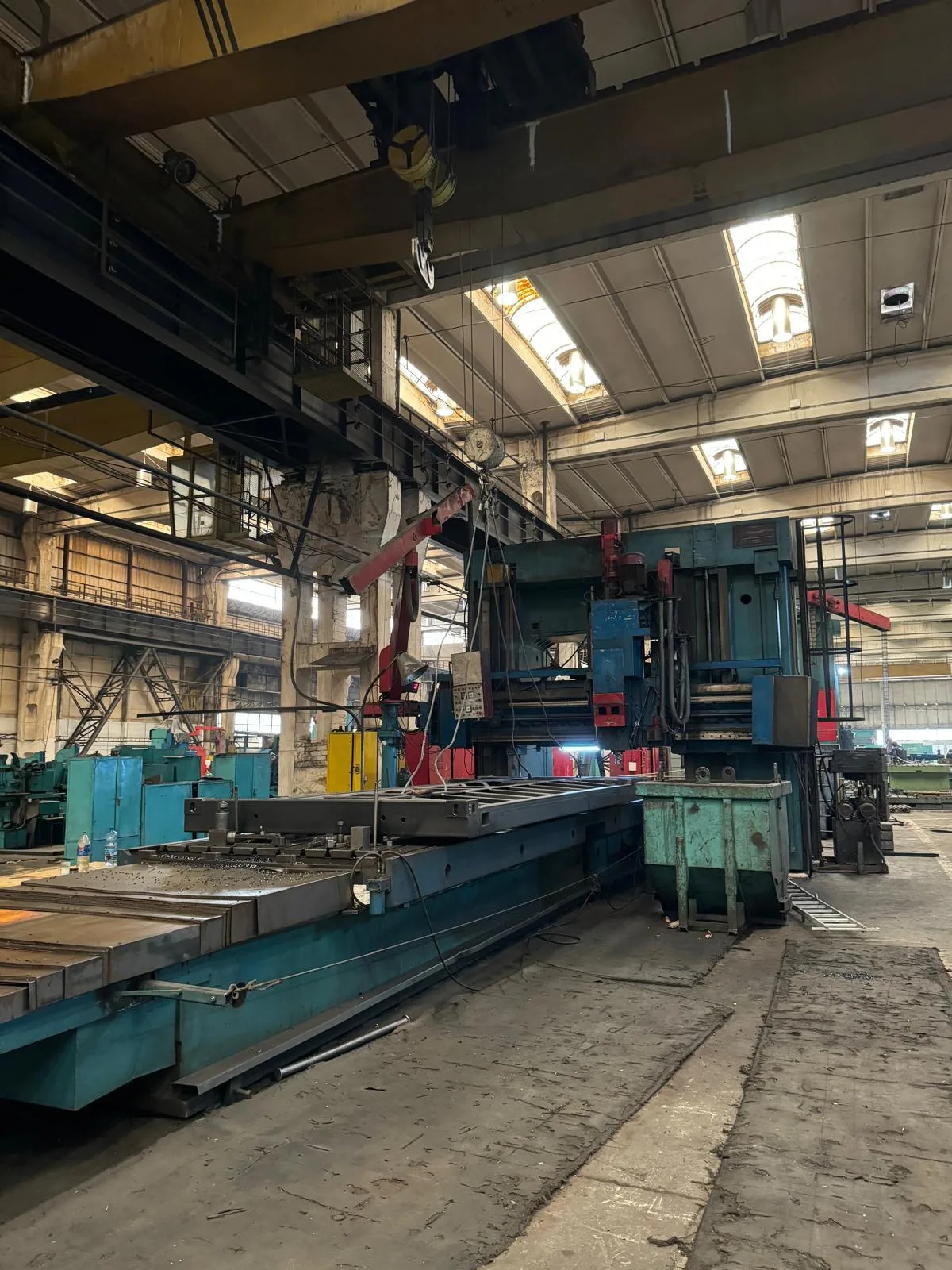 Plano miller TITAN FLP 2200 × 8000