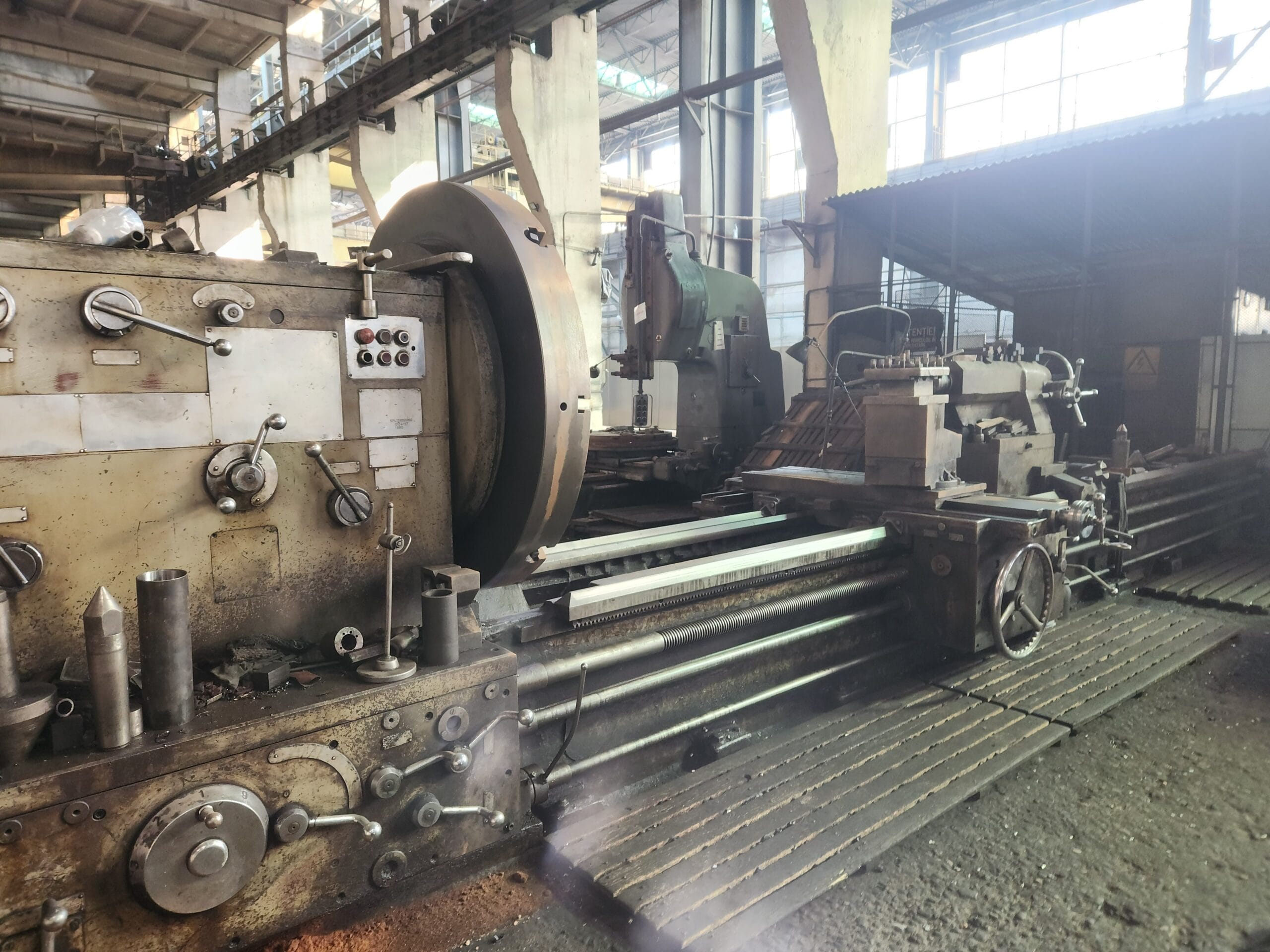 Lathe 1 MAI SPL 1250 × 6000